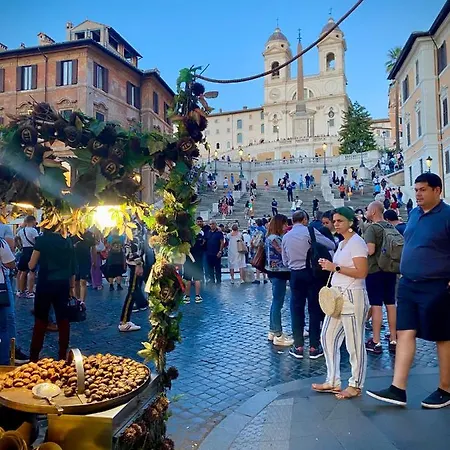 Close To The Coloseum, 2 Minutes Walk From Metro A * Rom